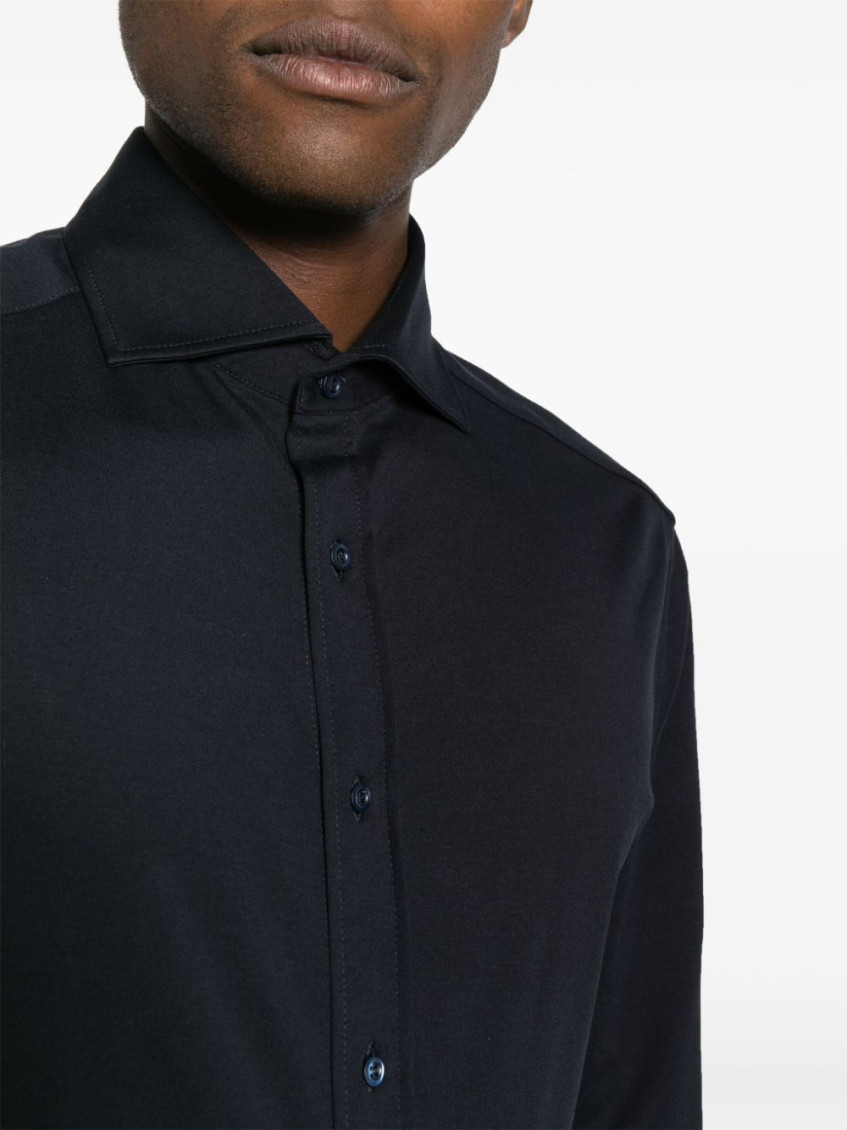 Spread-collared Buttoned Shirt