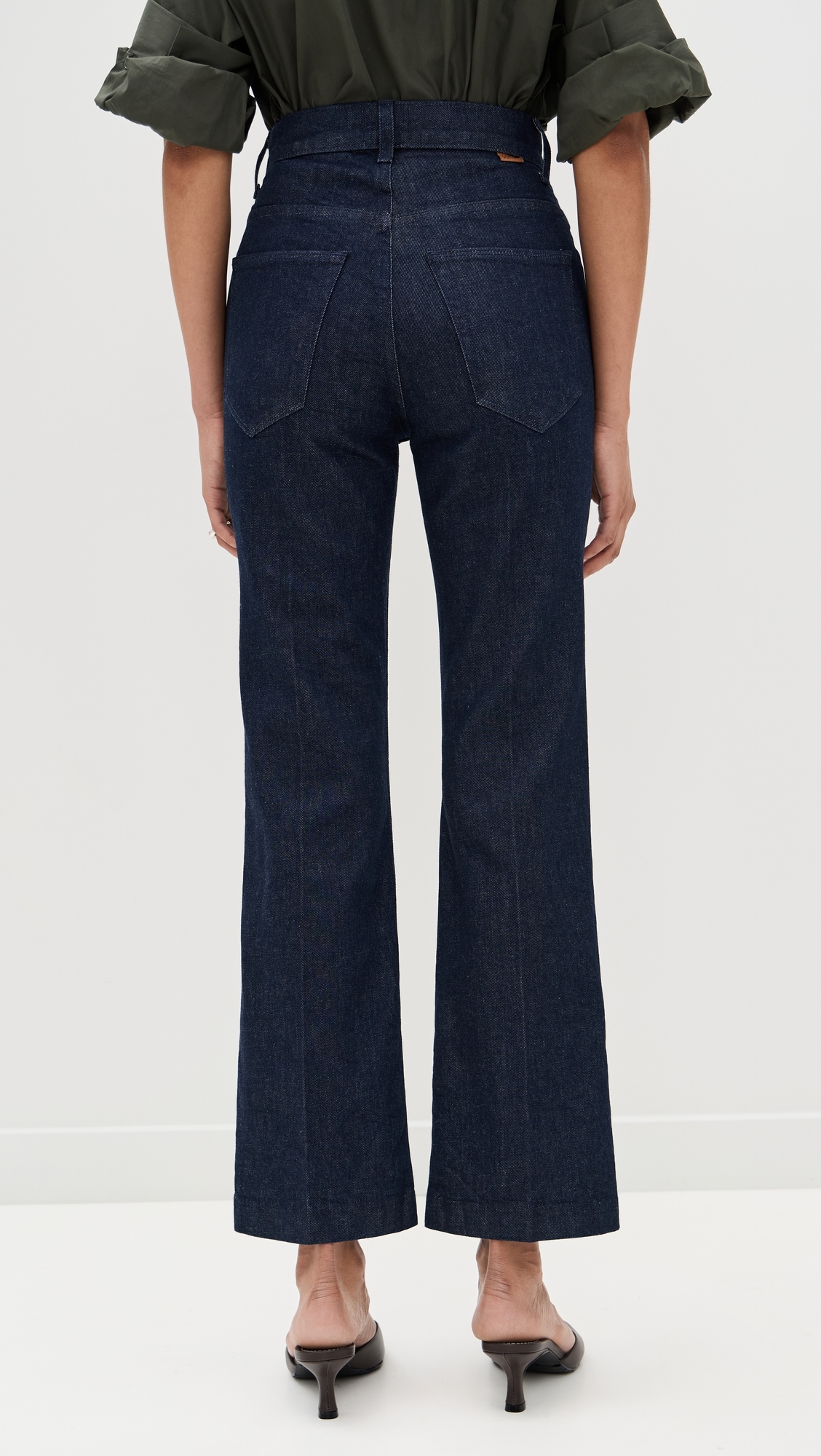 The Blind Crease Crop Jeans Dark Raw