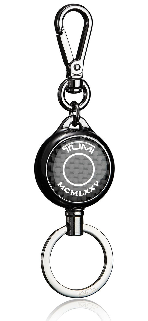 Retractable Key Fob in Carbon