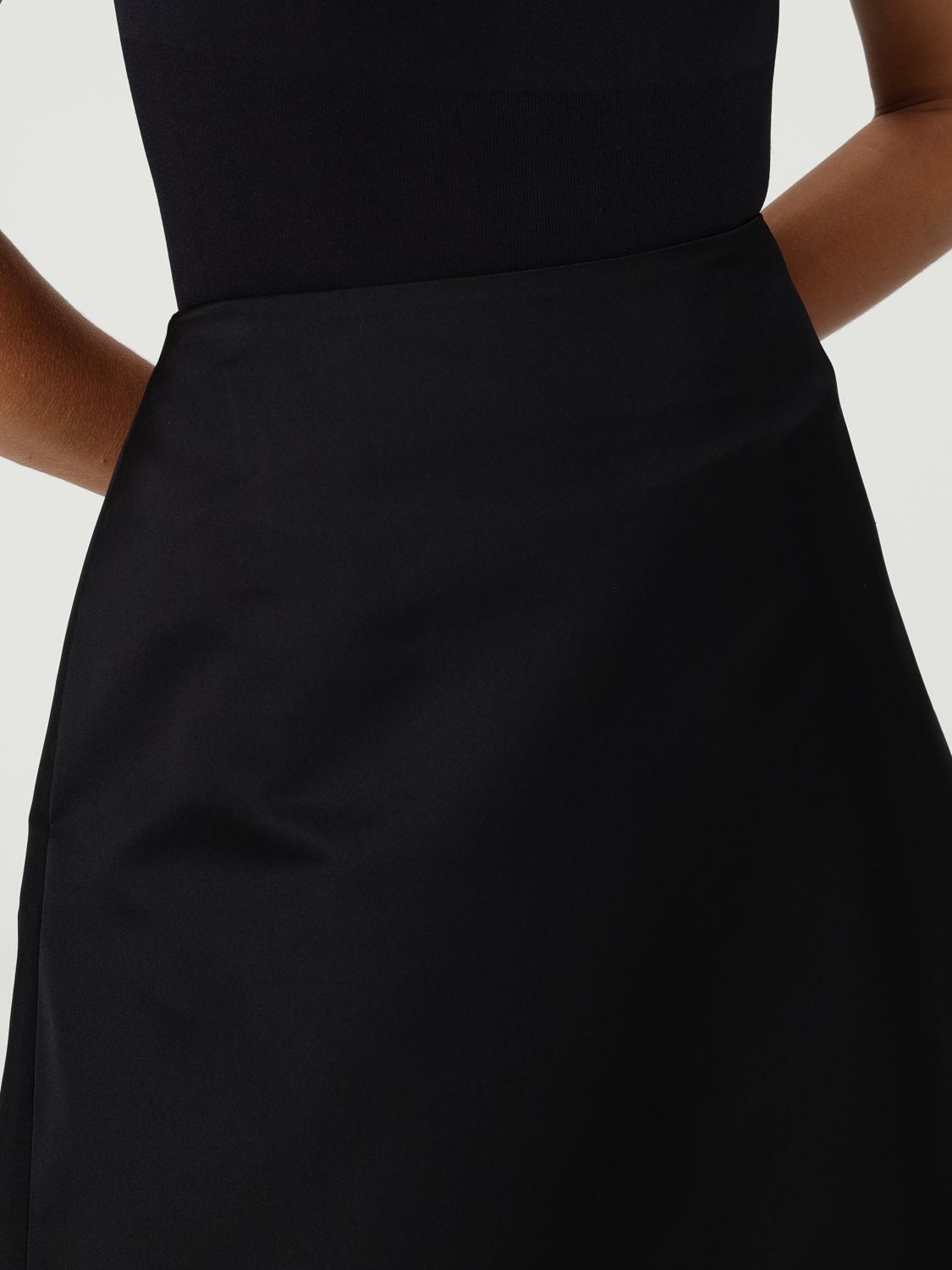 Skirt Woman color Black