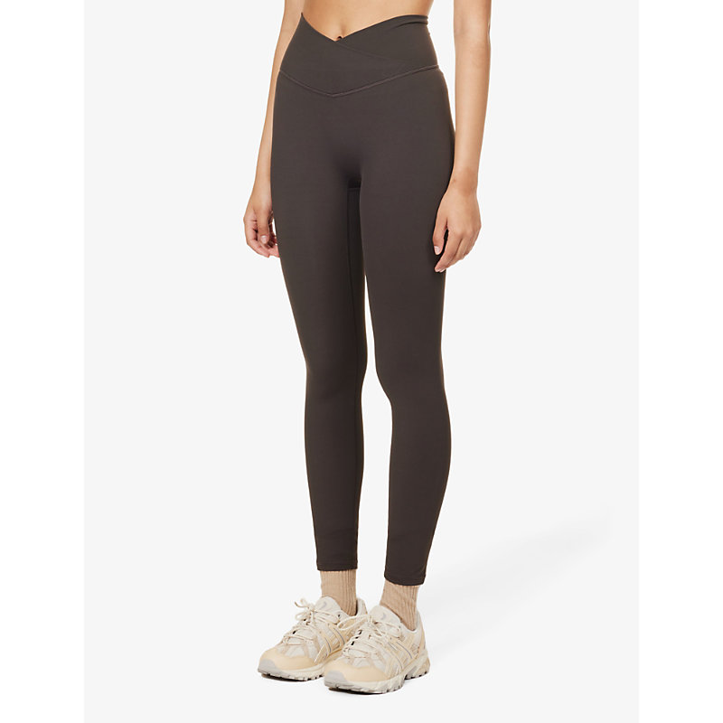 Womens Coffee Bean Ultimate Mid-rise Stretch-woven Leggings 