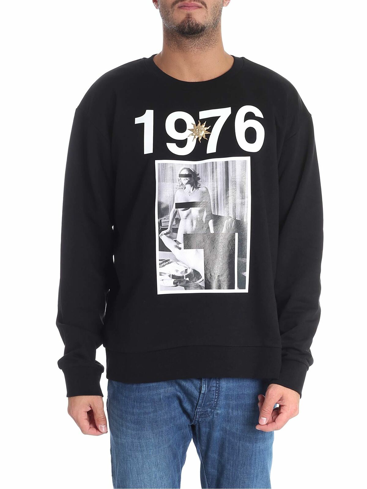 Black sweatshirt 1976 print
