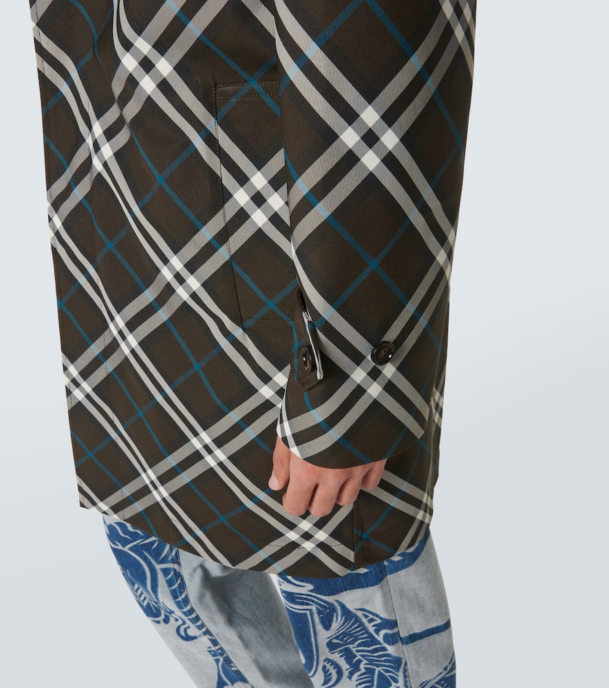 Check car coat