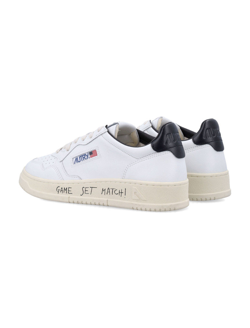 Medalist Low-top Sneakers
