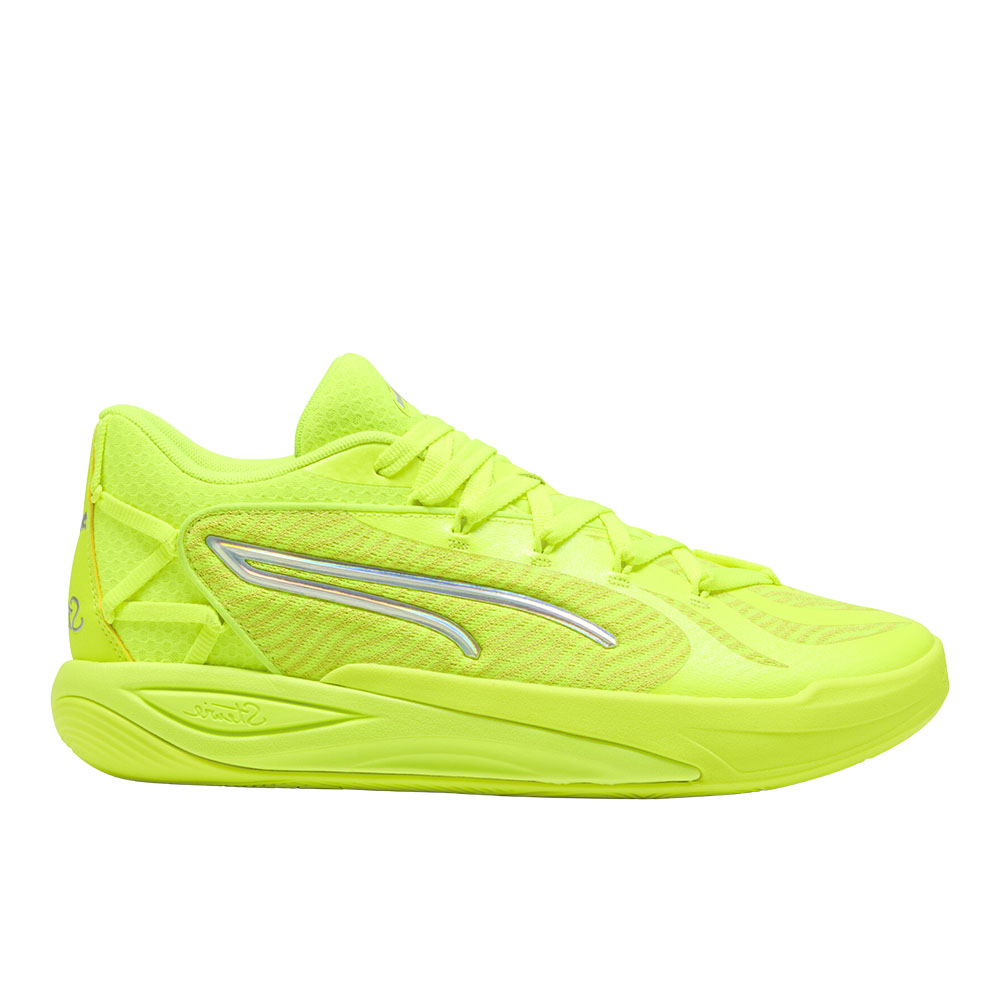 Stewie 4 FlawlEssentials Basketball Shoes