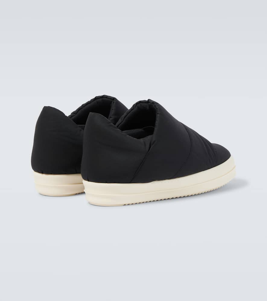 Puffer slip-on shoes