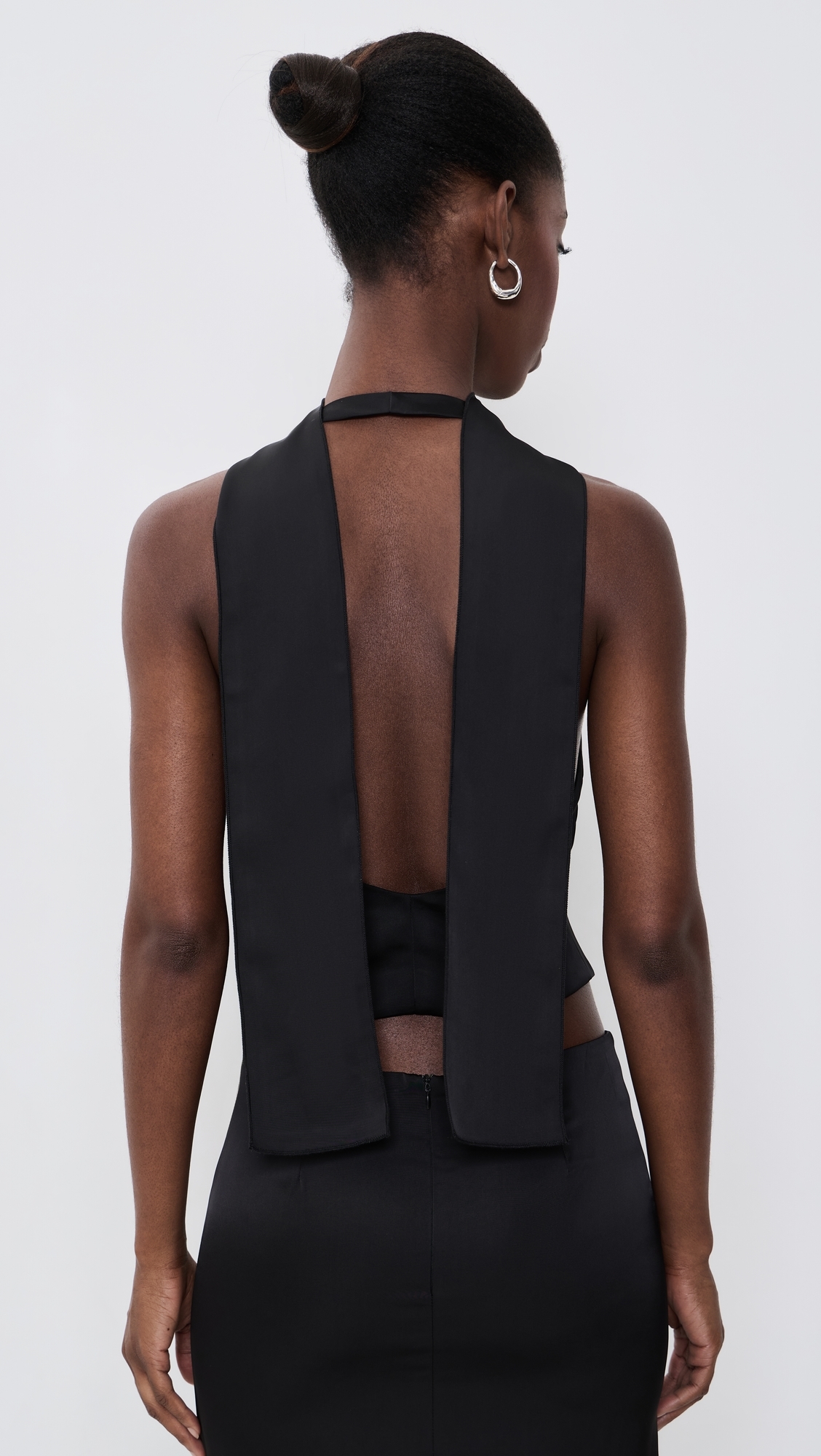 Front Row Halter Top Noir