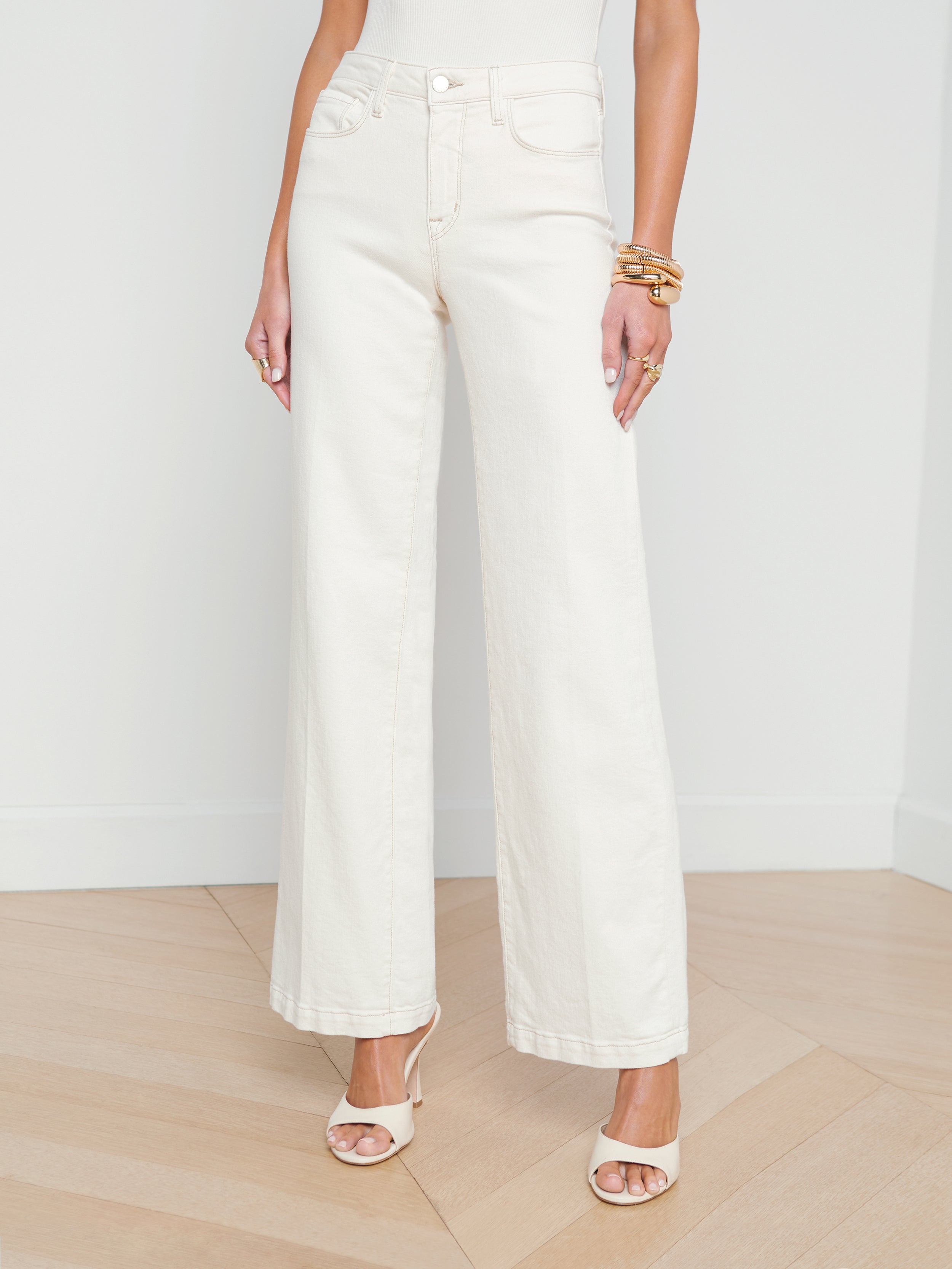 Scottie Wide-Leg Jean In Macadamia