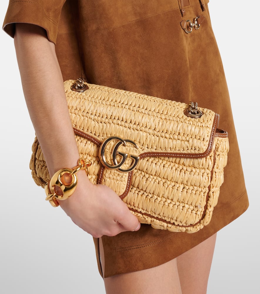 GG Marmont Medium woven shoulder bag