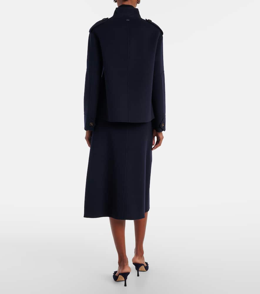 Free virgin wool jacket