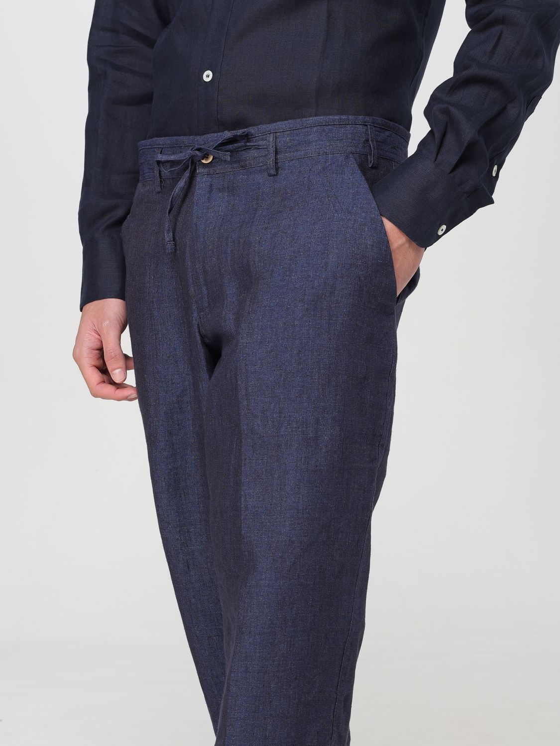 Pants Men color Navy
