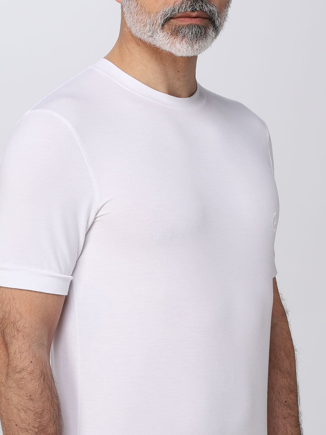 T-Shirt Men color White