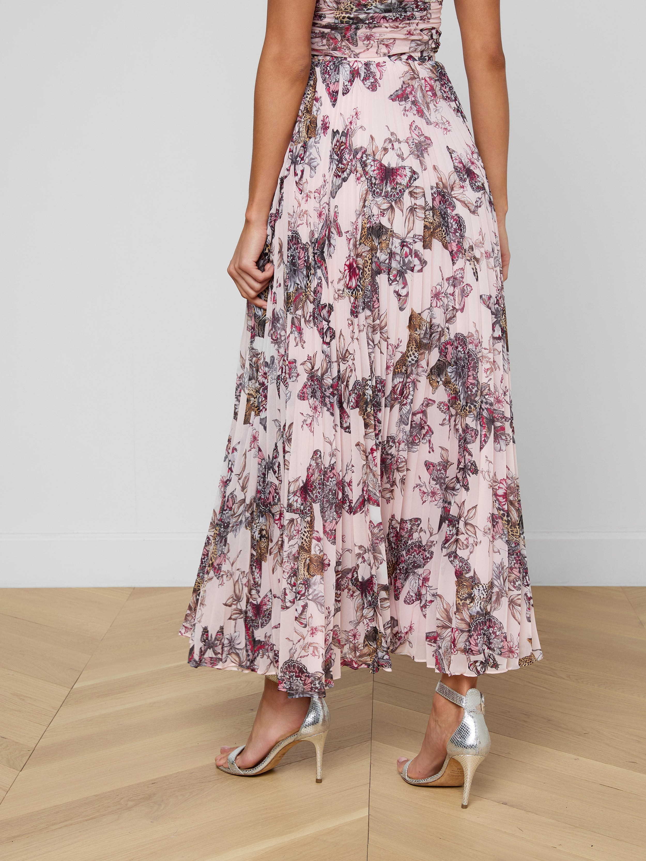 Torin Pleated Maxi Skirt In Light Nectar Pink Small Multi Butterfly Jungle