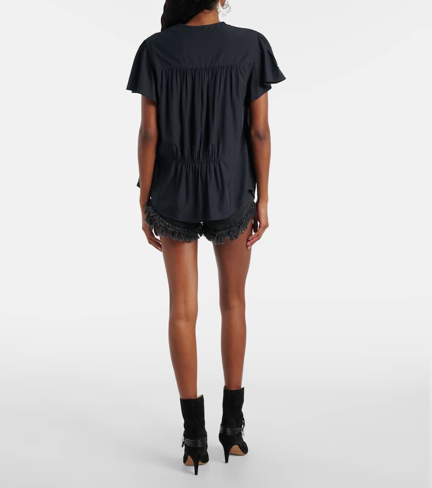 Synda gathered top