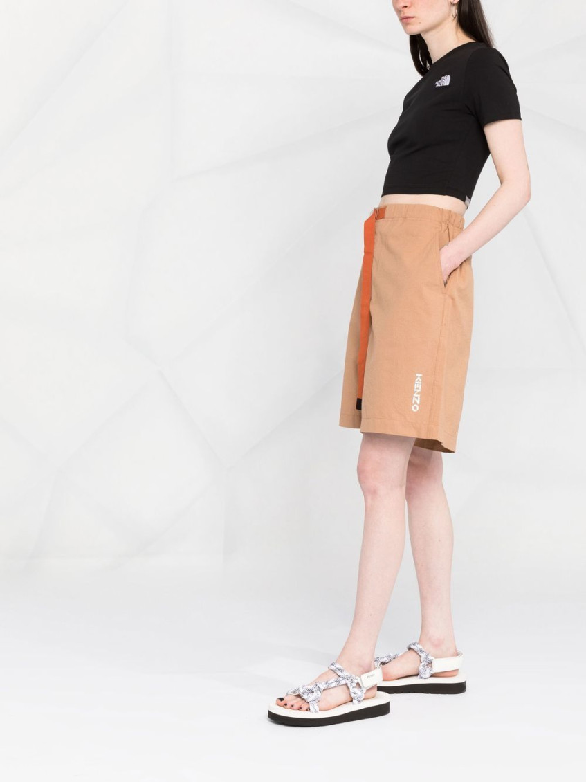 Black Cropped T-shirt