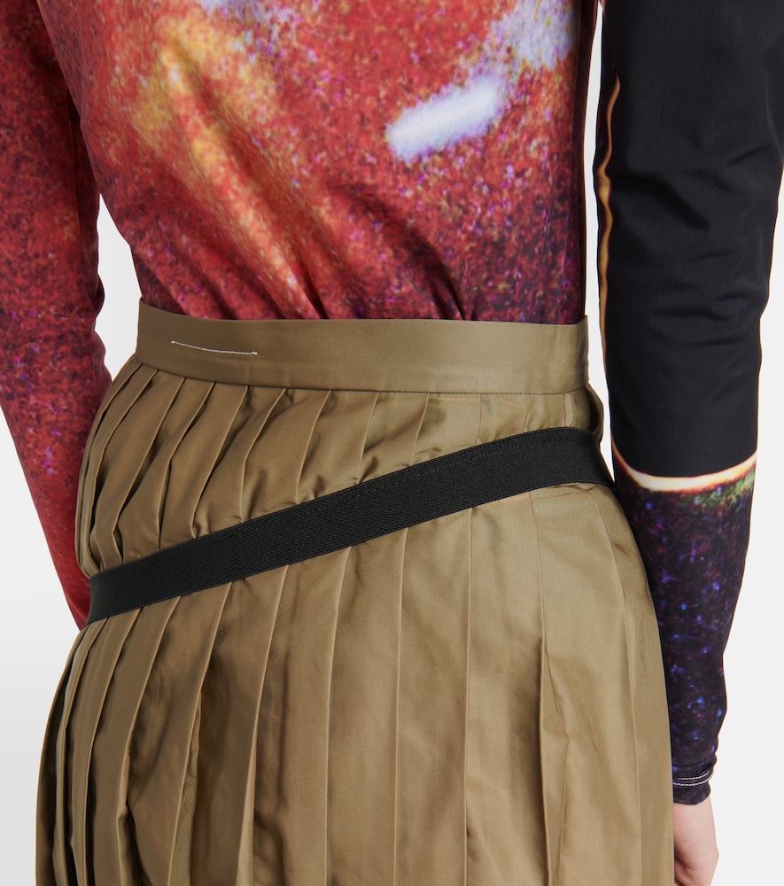 Pleated asymmetric midi skirt