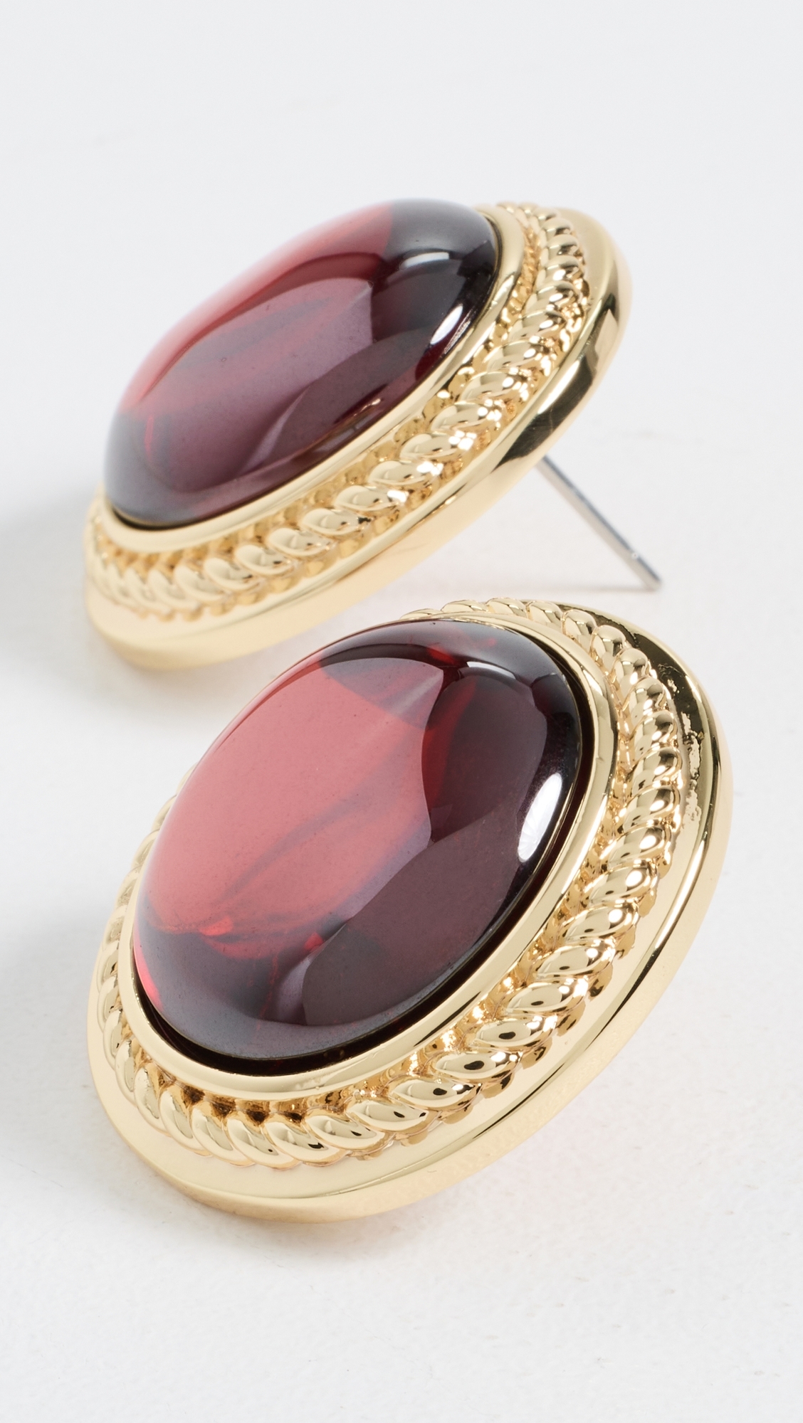 The Elizabeth Garnet Studs Gold One Size