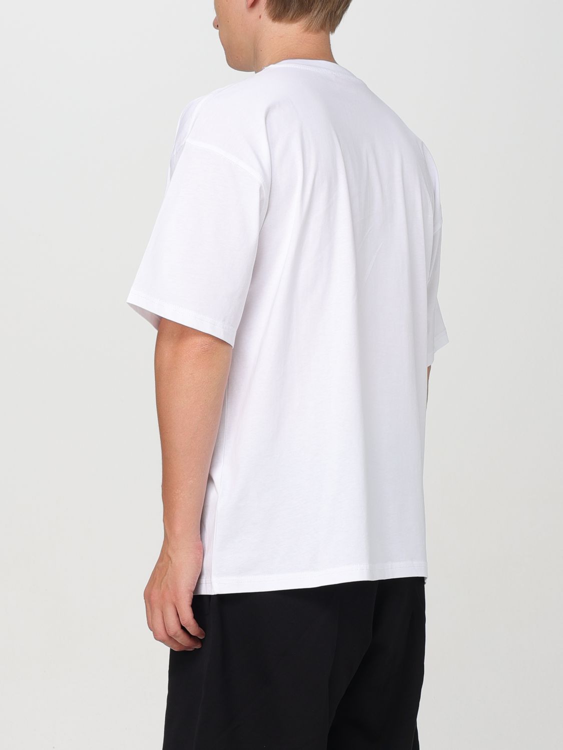 T-Shirt Men color White