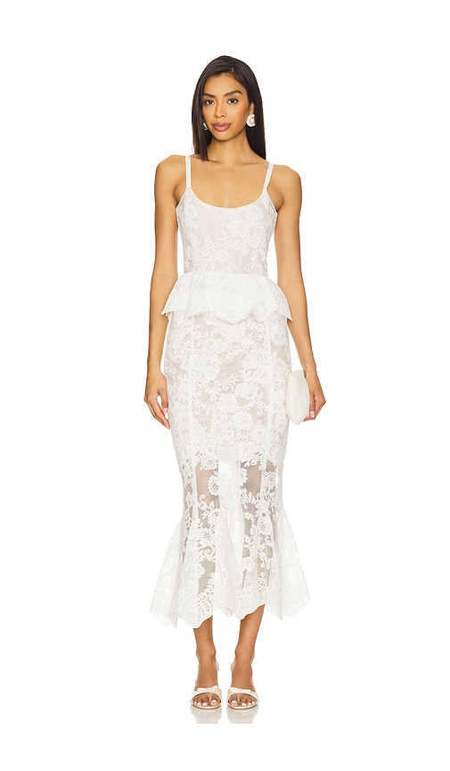 V. Chapman Vinetta Set in White. - 8 also