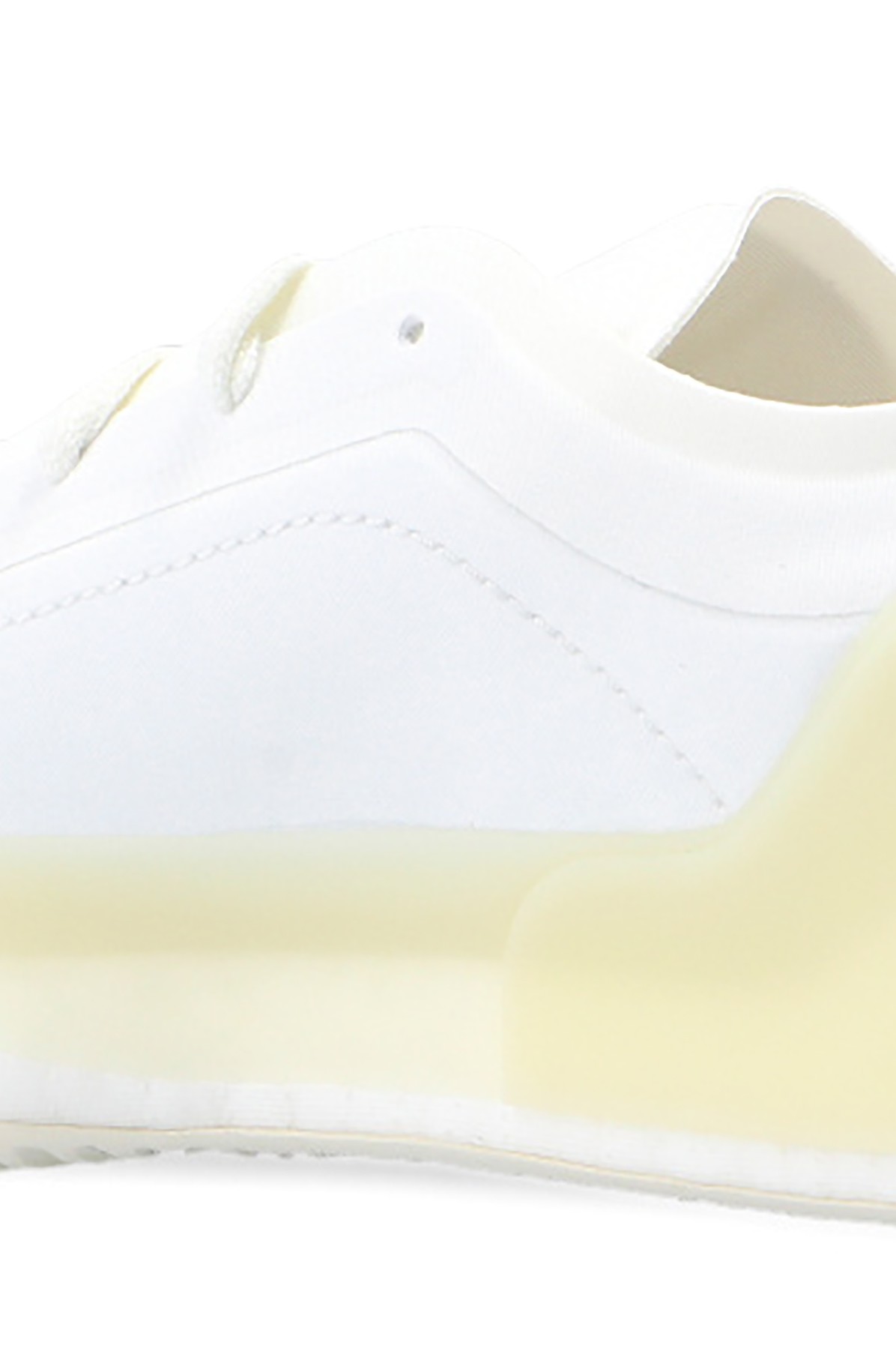 ‘Treino' sneakers