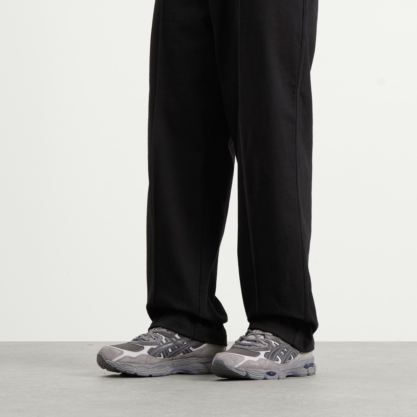 Men's Gel-Nyc Sneakers in Obsidian Grey/Obsidian Grey
