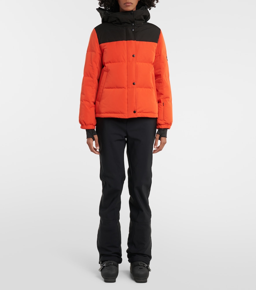 Hooded ski jacket