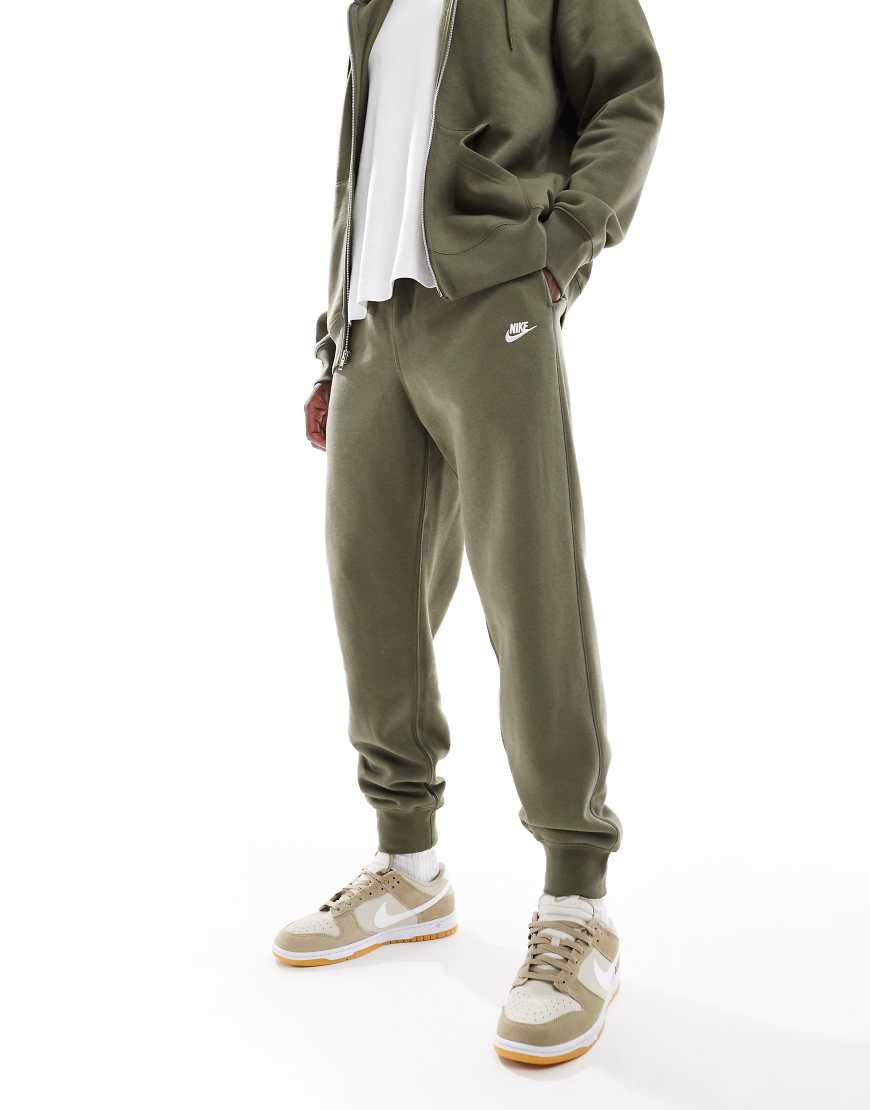 Club jogger in khaki-Green