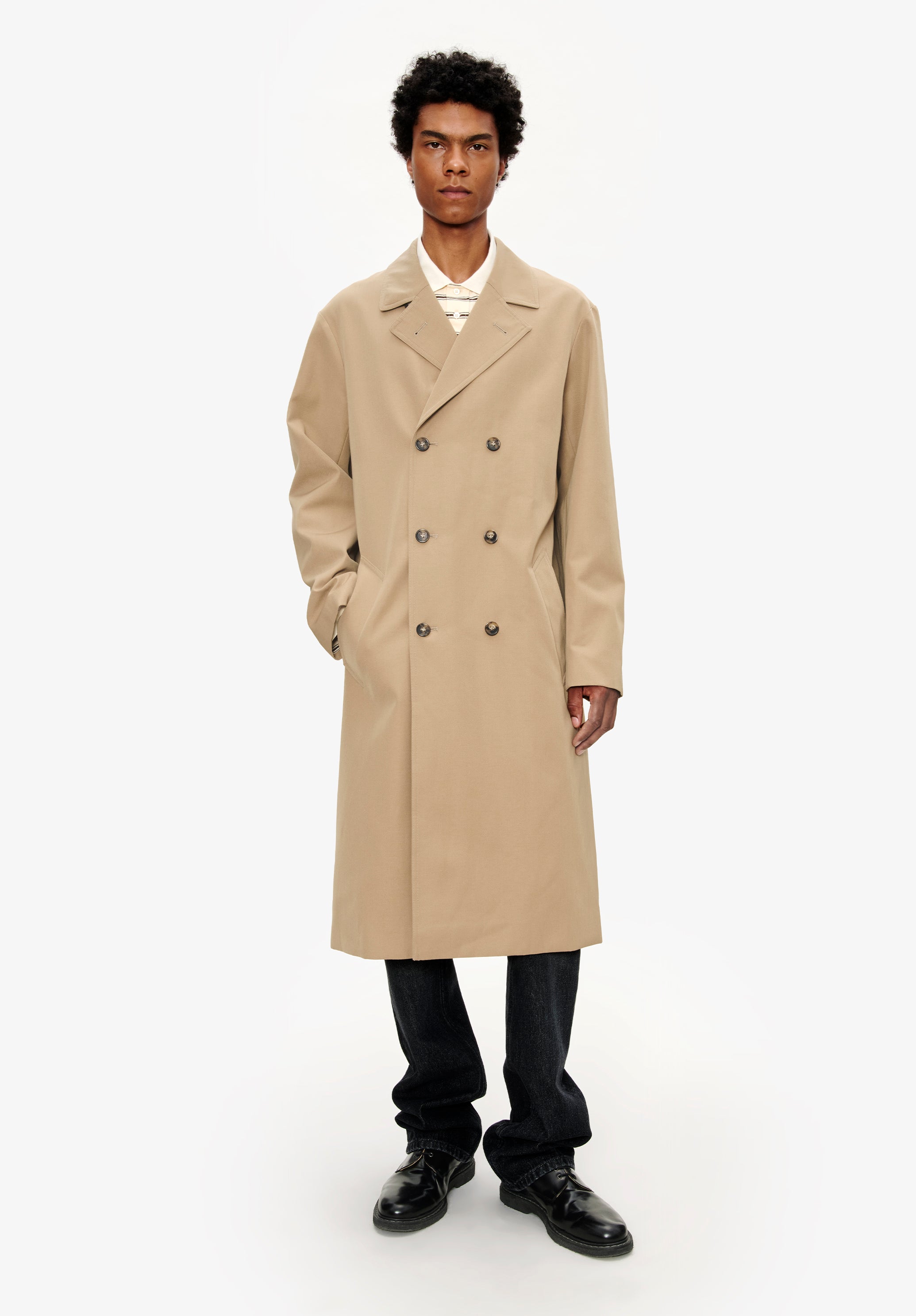 A. P.C. Men's Double-breasted coat Size: Extra Small in Beige