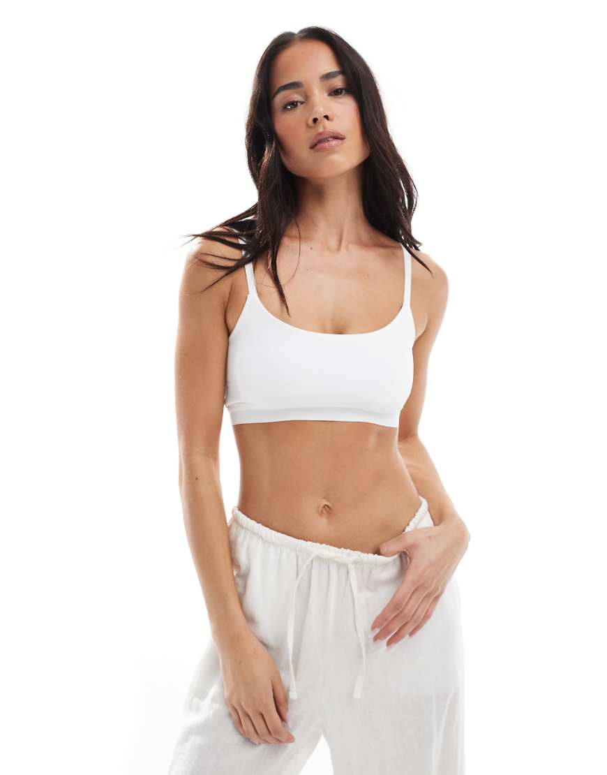 Pieces seamless bralet in white
