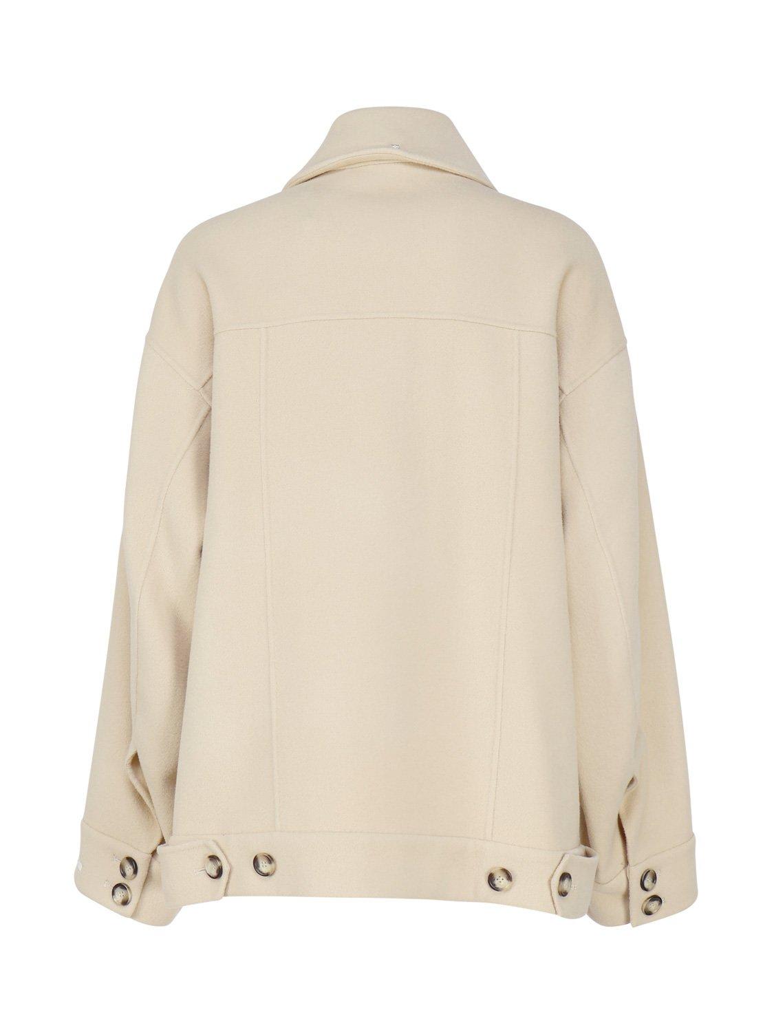 Buttoned Long-Sleeved Jacket