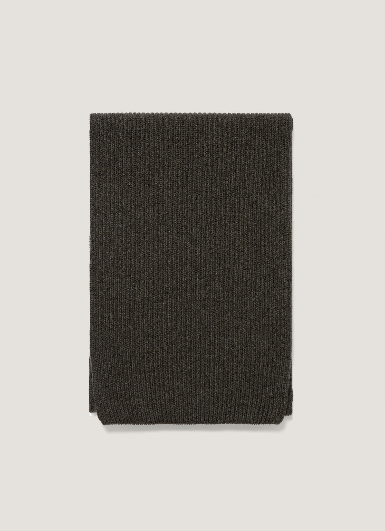 Cashmere Ribbed Scarf in Dark Green One Size