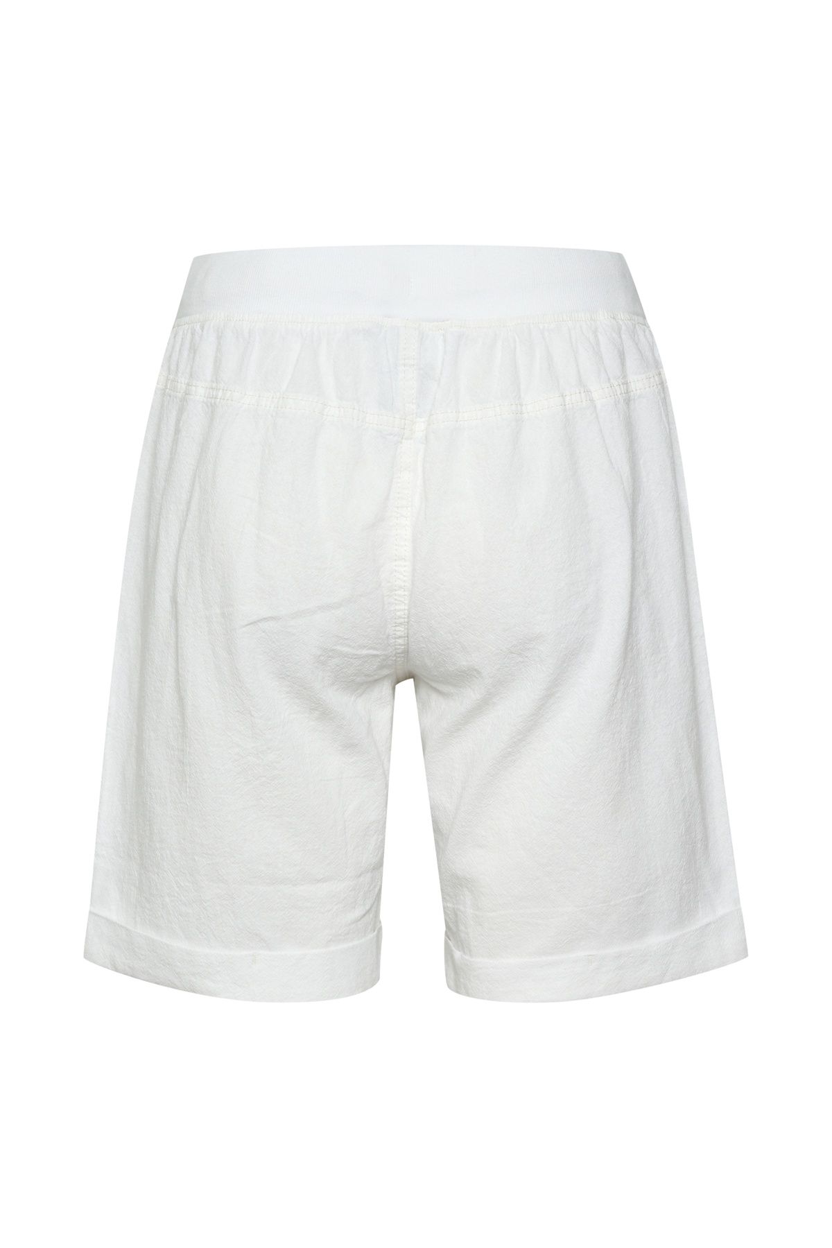 Kaffe Naya Elastic Waist Casual Shorts In Cool White