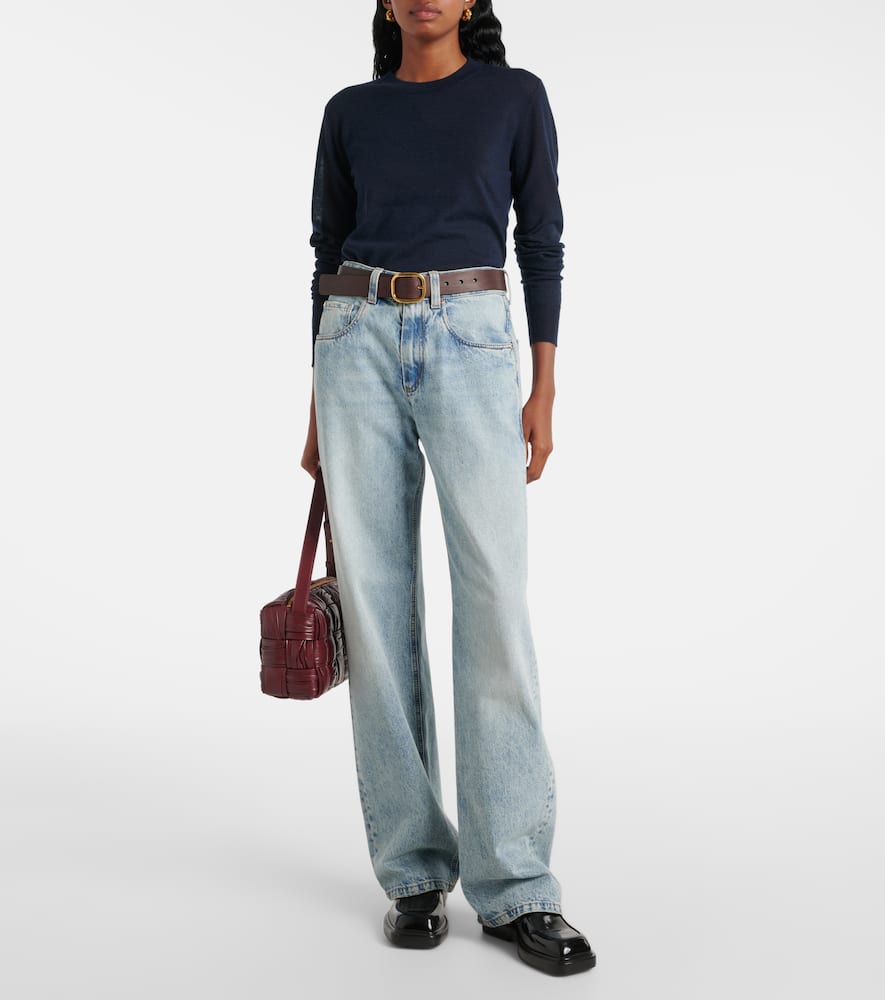 Cashmere sweater