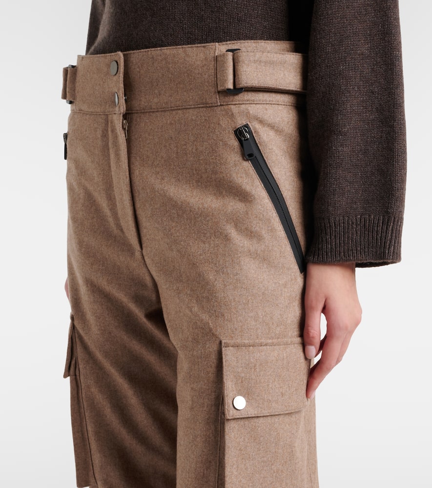 Virgin wool flannel cargo pants