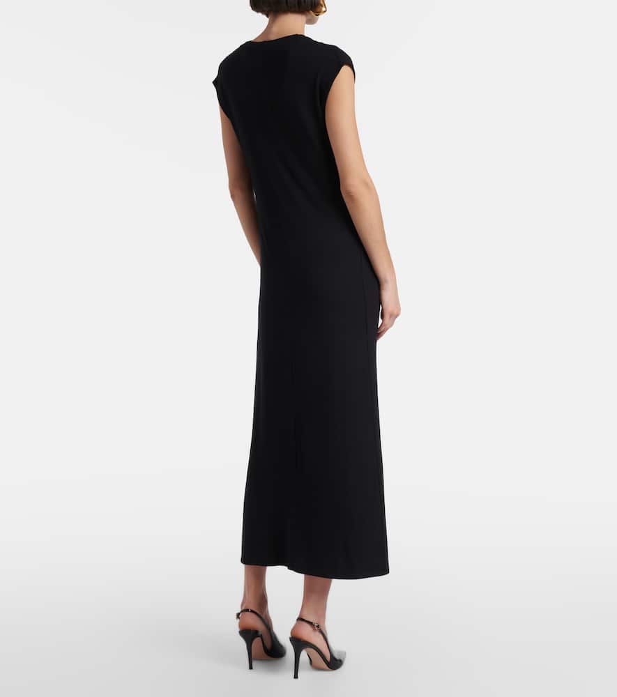 Sleeveless midi dress