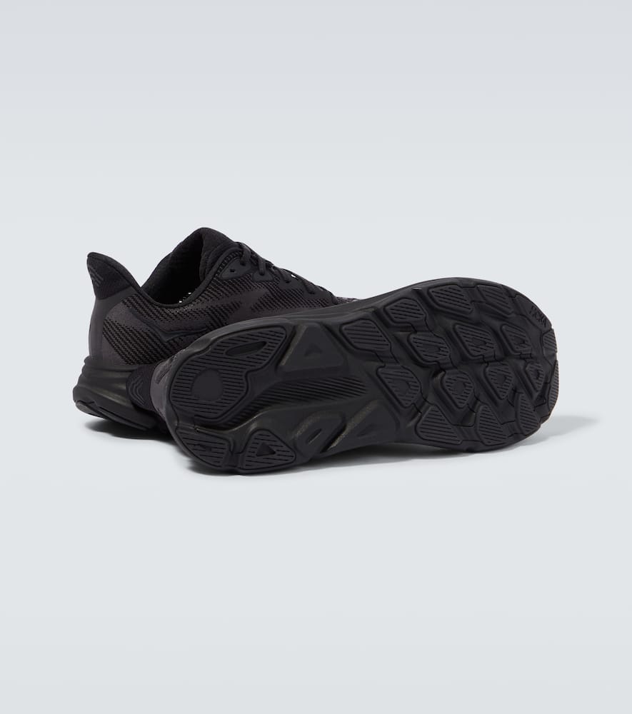Hoka One One Clifton 9 sneakers