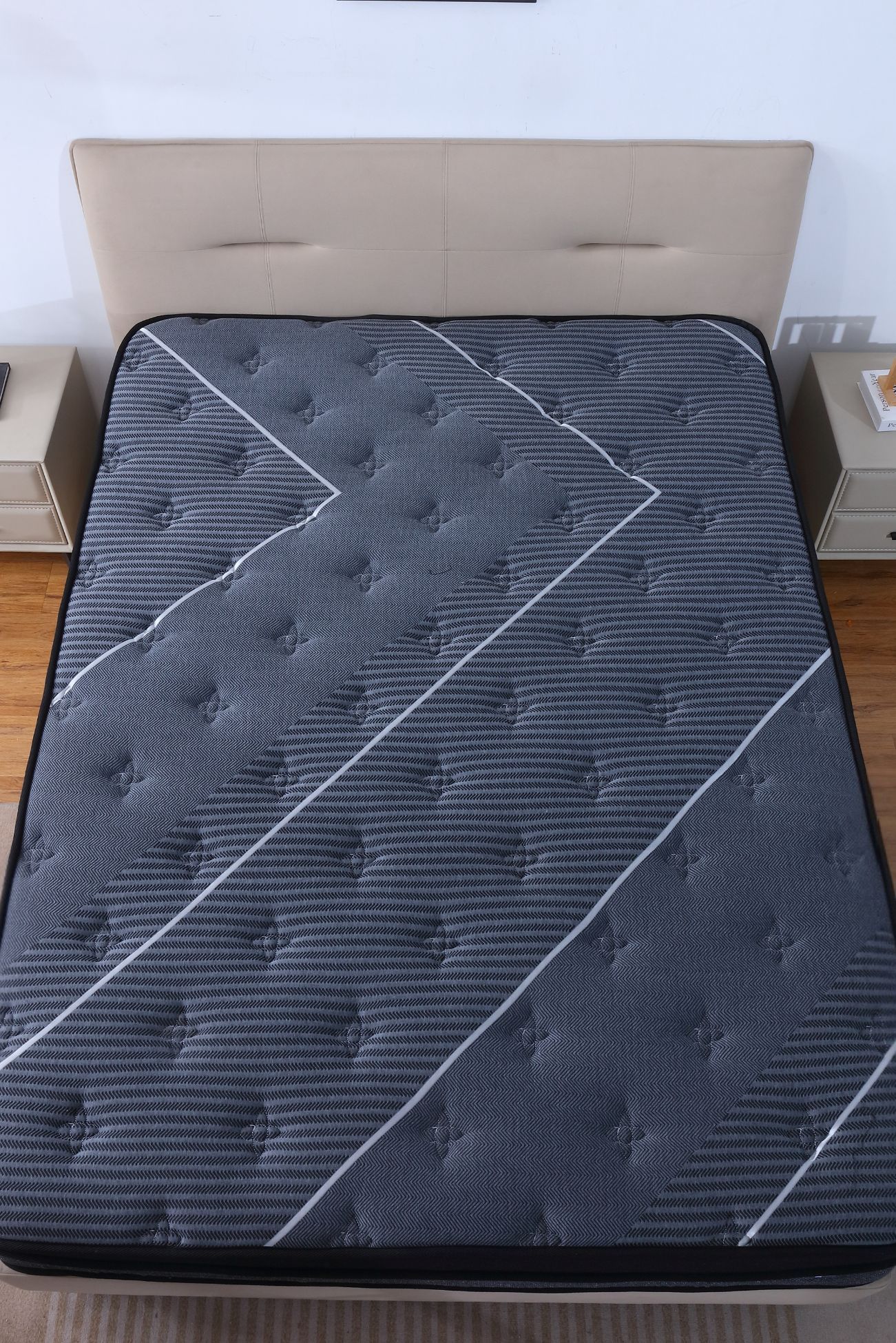 Ezysleep Unisex Graphite Spring Foam Mattress in Grey | : Small Double