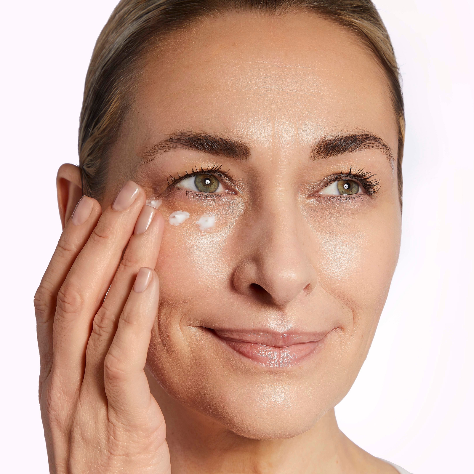 MZ Skin Soothe & Smooth Collagen Activating Eye Complex in Beauty: NA
