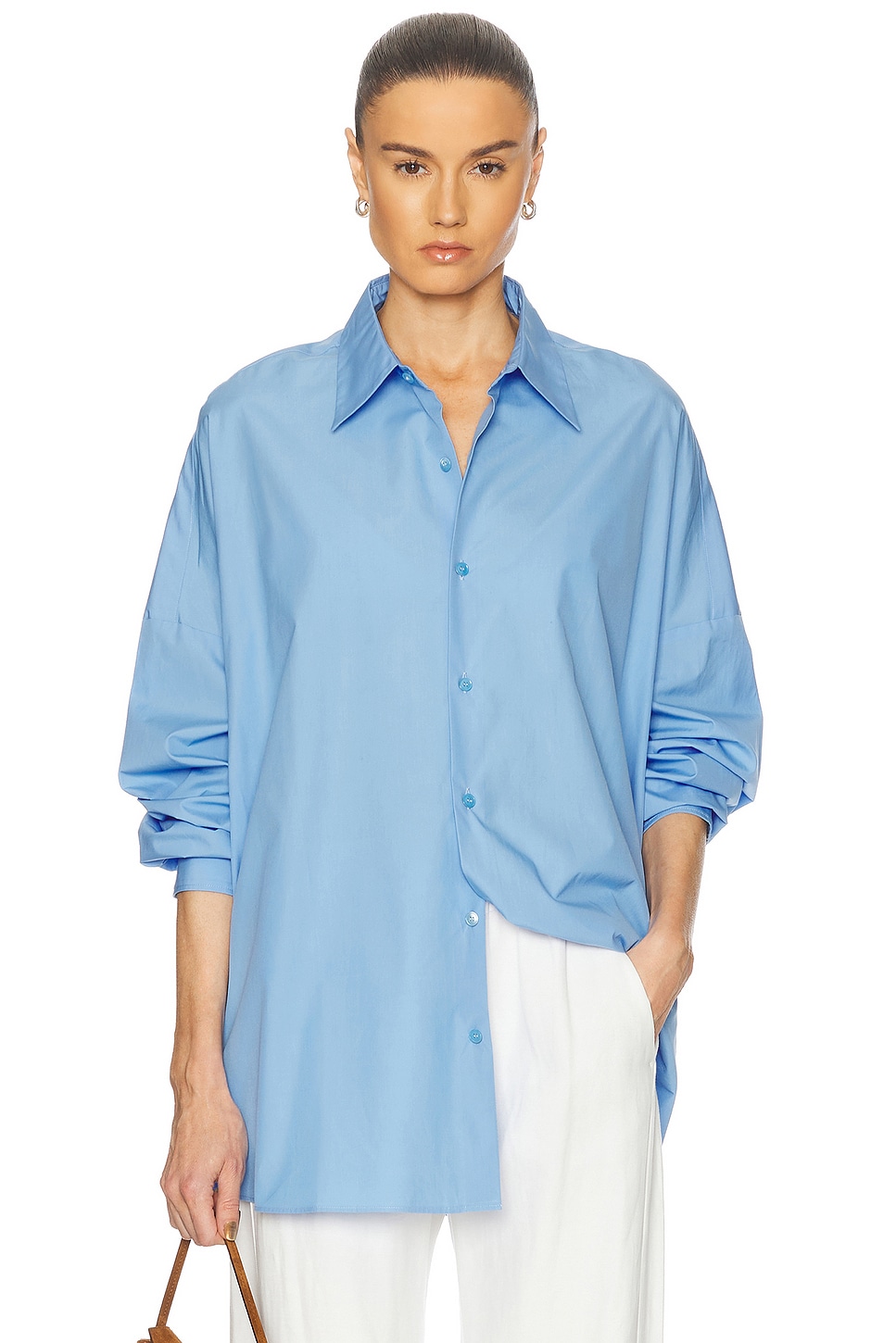 OURS THE BRAND The Camicia Oversized Top in Bianco Vela - White.  a