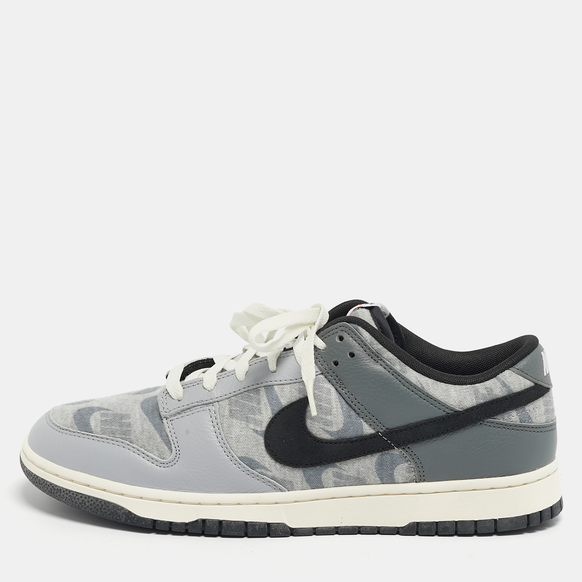 Nike Dunk SE Copy Paste 46 Grey Knit Fabric and Leather Low Top Sneaker