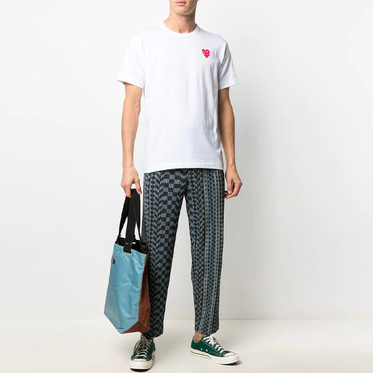 Basic T-Shirt Red Family Heart 'White'