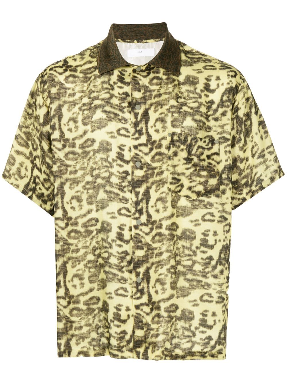 Leopard print short-sleeve shirt