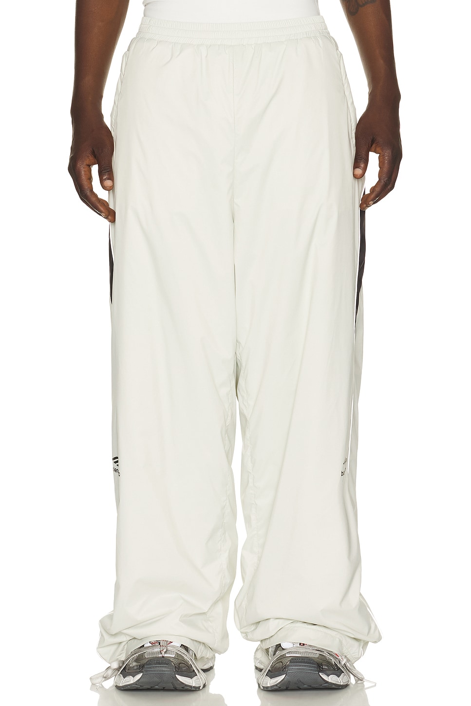 Balenciaga Ski Tracksuit Pants in Chalky White - White. L also in