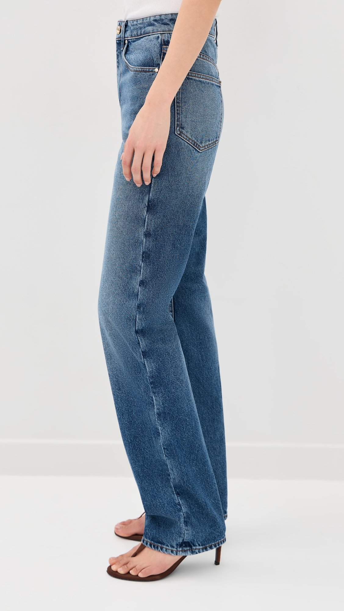 Noon Jeans Cloud Wash With Crease