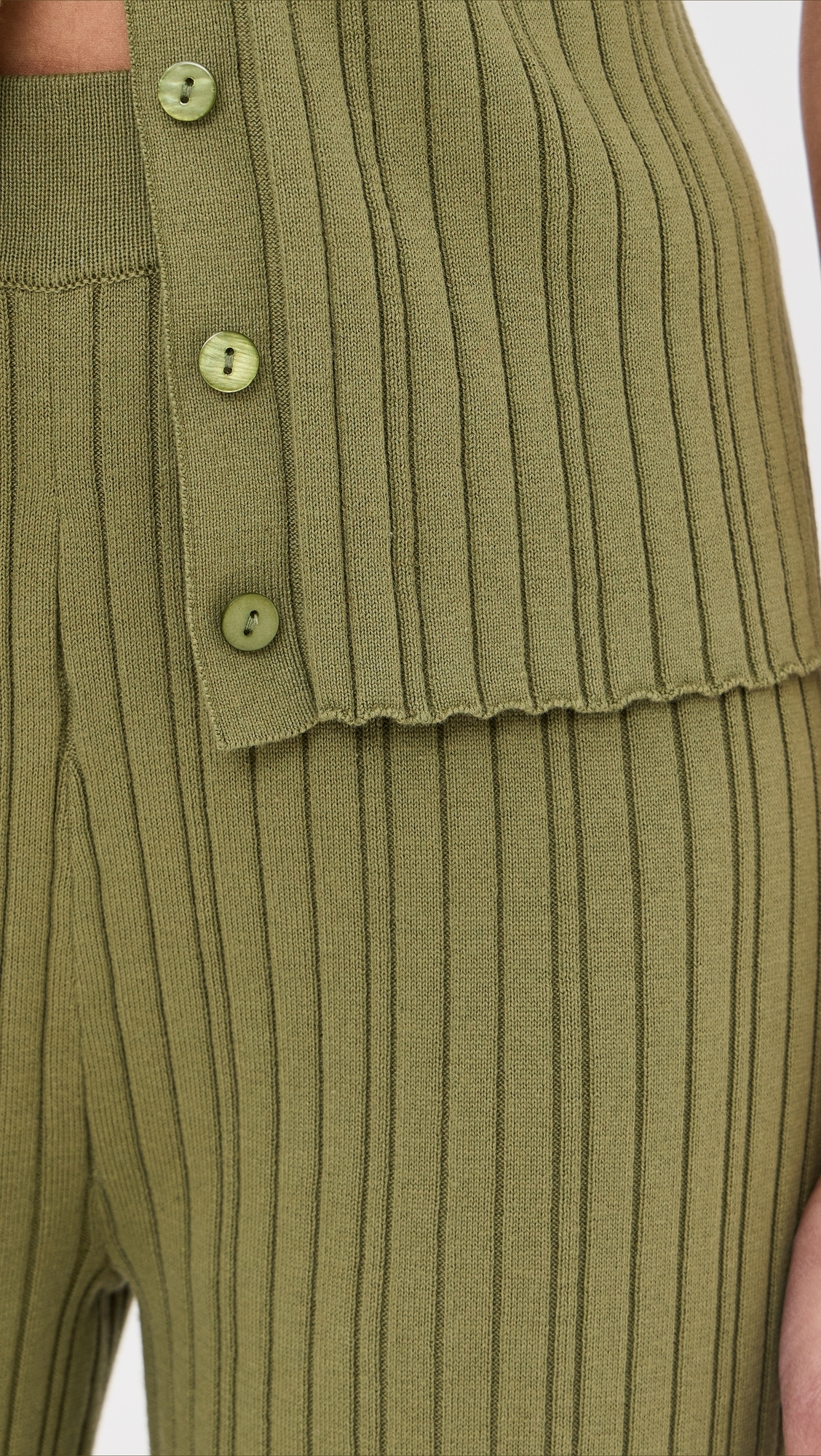 LE BOP Ribbed Flare Pants Olive