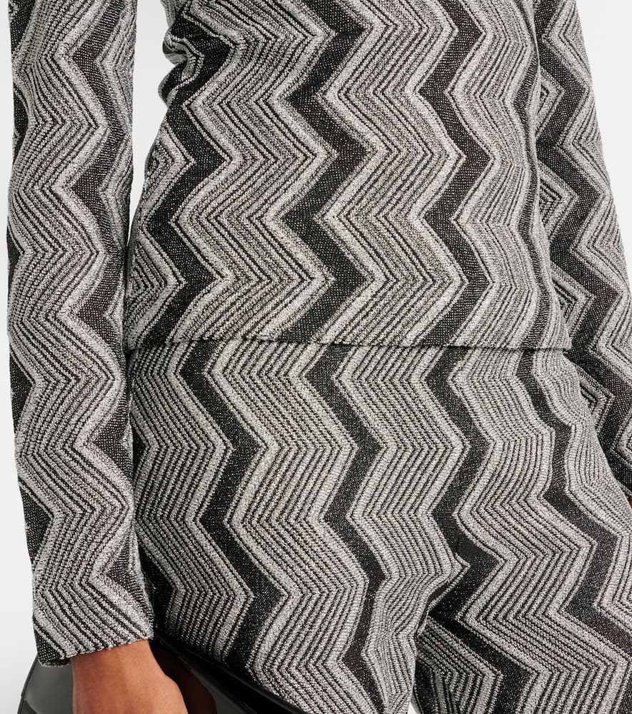 Zig Zag metallic knit sweater
