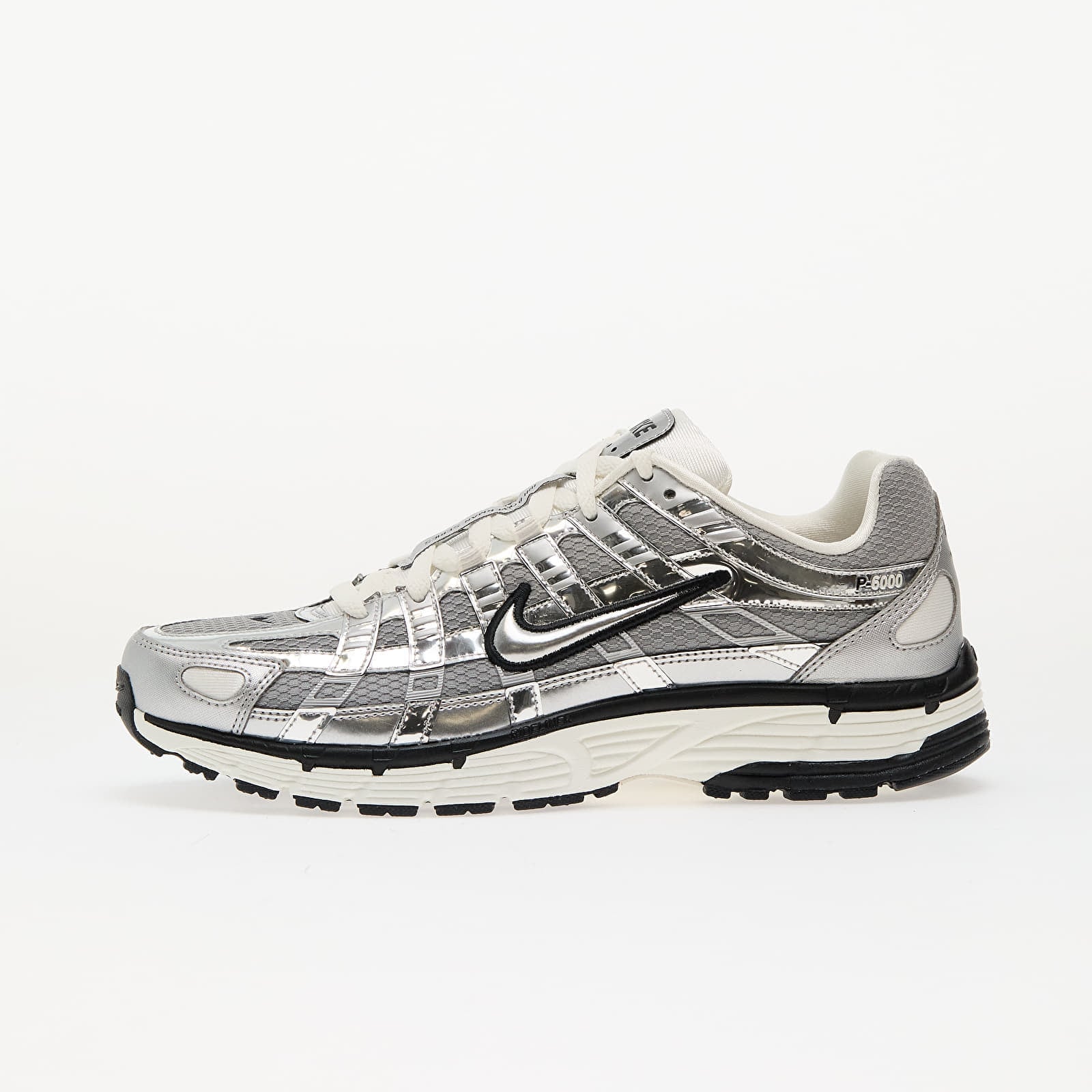 P-6000 Sneakers in Metallic Silver/Sail/Black, Size UK 8