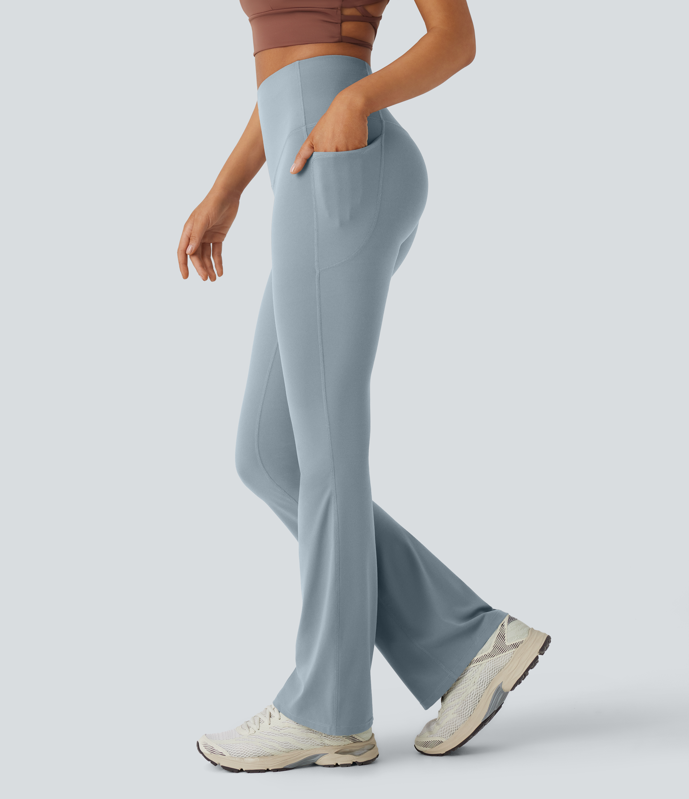 UltraSculpt™ SoCinched High Waisted Tummy Control Pocket Shaping Yoga Bootcut Leggings  - Blue Flower Gray