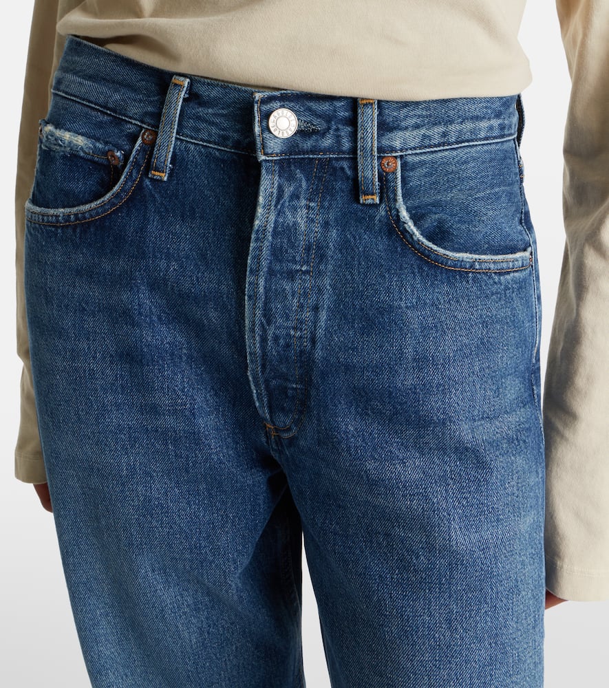 ‘90s mid-rise straight jeans