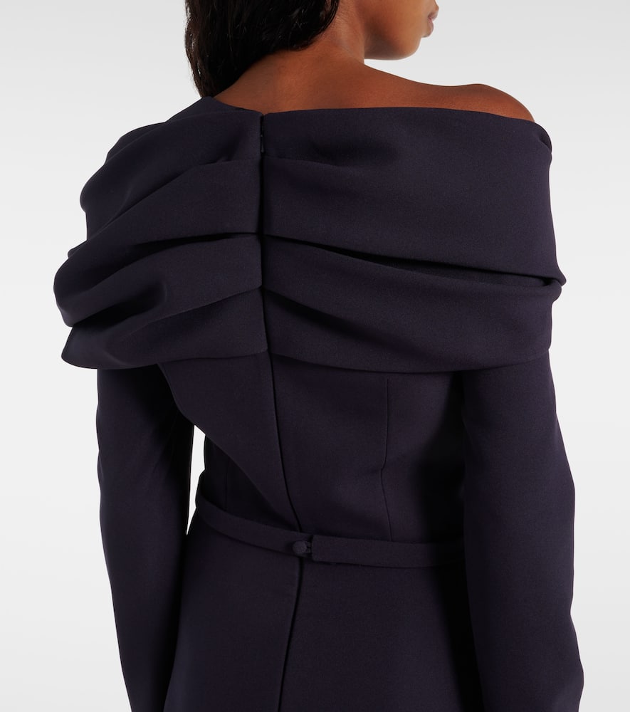Andra gown